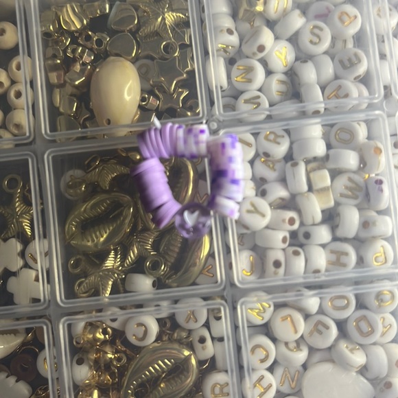 This is a purple gear clay bead bracelet💜 - Picture 1 of 1